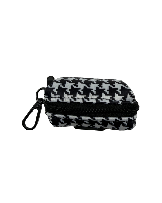 Houndstooth - Black and White Poop Bag Holder