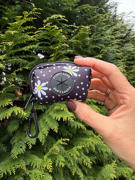 In Bloom - Daisy Poop Bag Holder